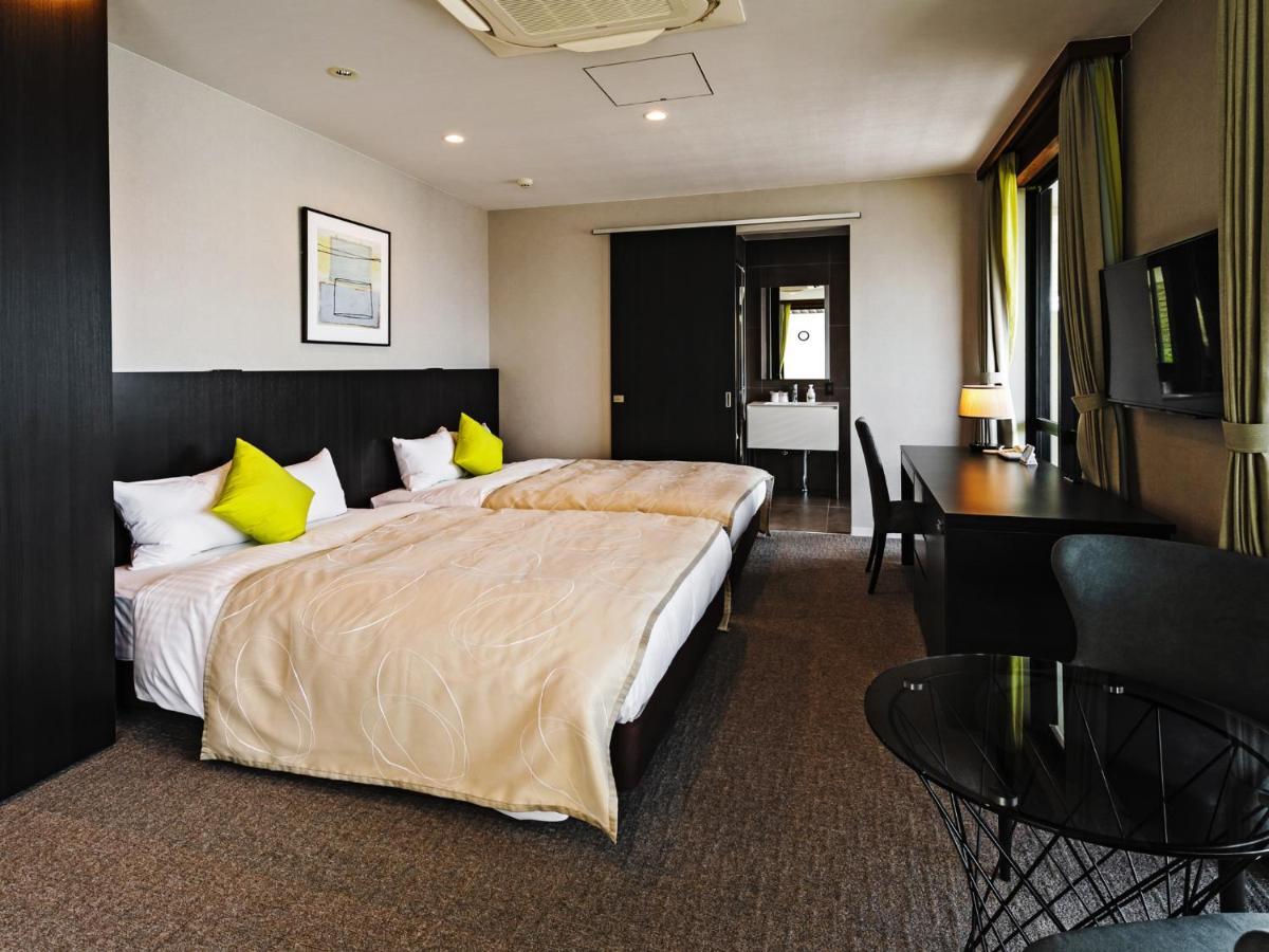 Hotel Azat Naha Ngoại thất bức ảnh