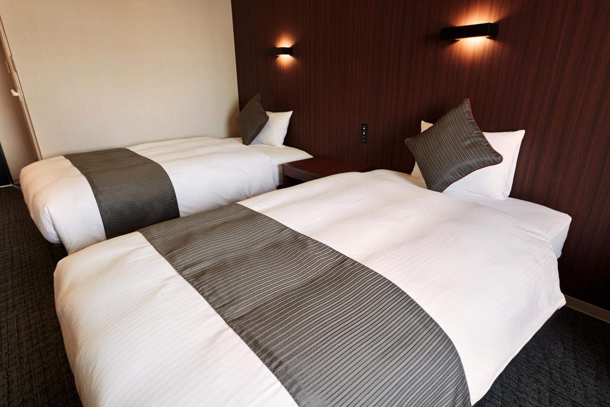 Hotel Azat Naha Ngoại thất bức ảnh