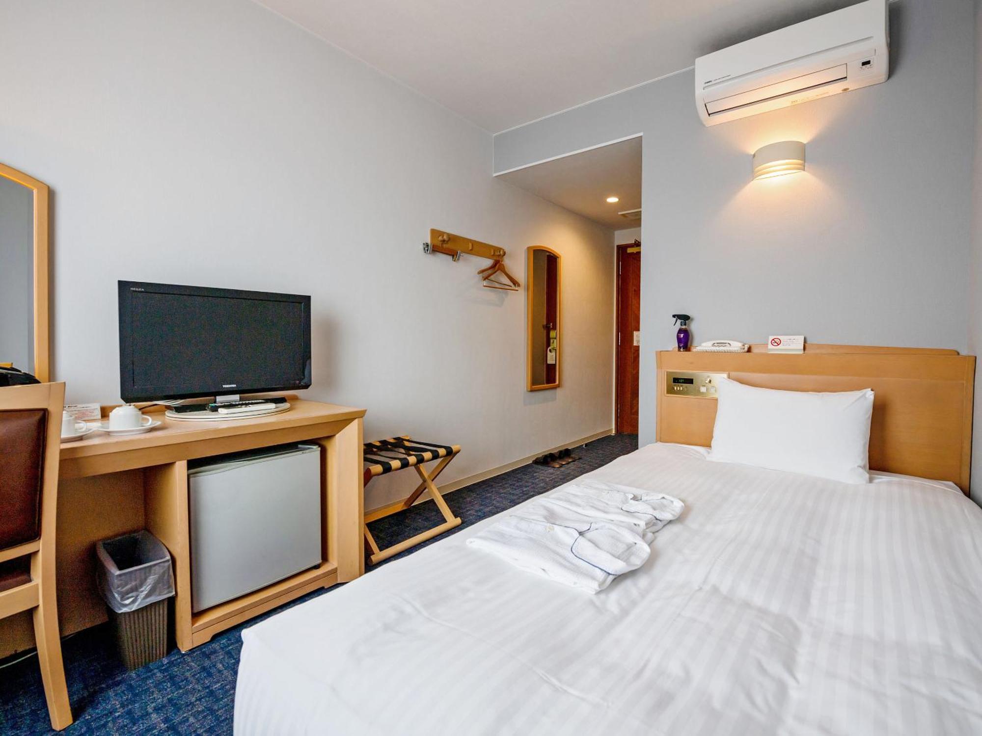 Hotel Azat Naha Ngoại thất bức ảnh