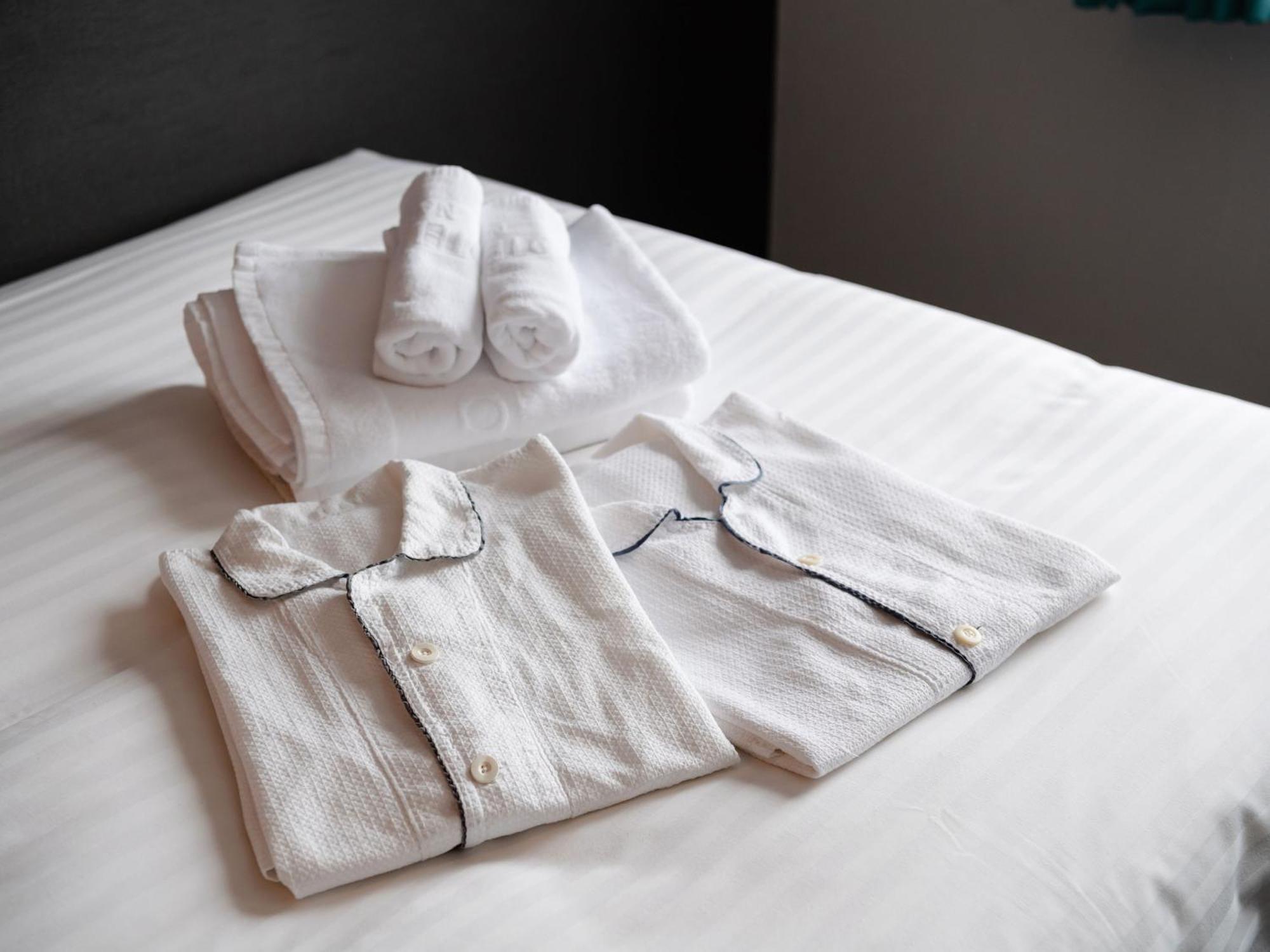 Hotel Azat Naha Ngoại thất bức ảnh
